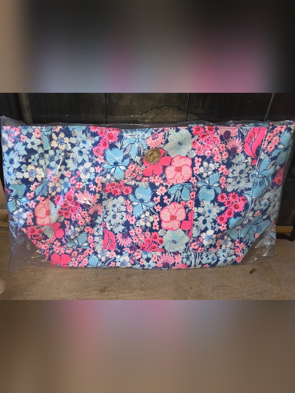 NWT Lilly Pulutzer Oversize Canvas Tote Bag